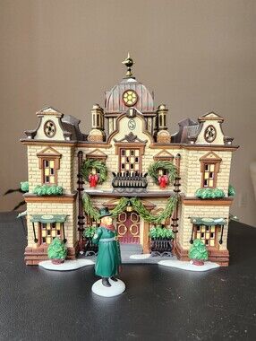 Dept 56 'The Slone Hotel' - Dickens' Village